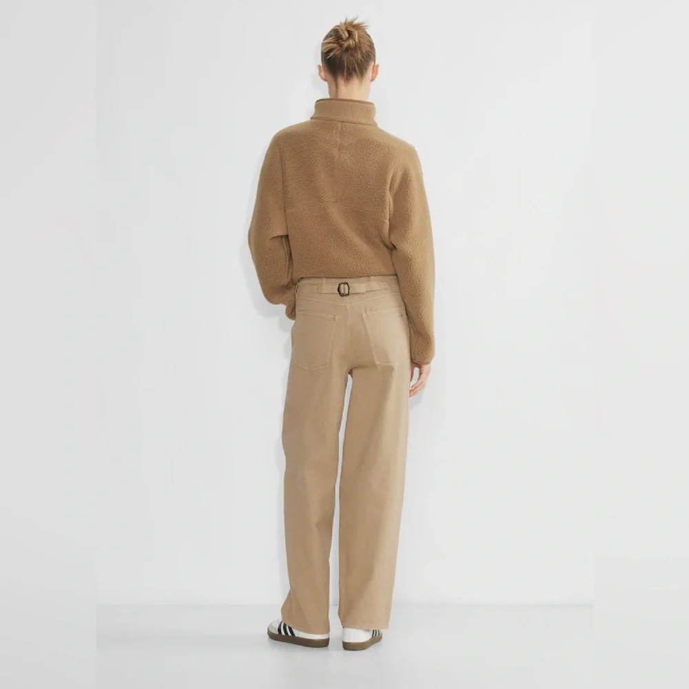 Aritzia TNA Royce Pant NWOT - Picture 4 of 16